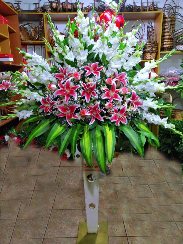 Tributo Floral de Lirios y Gladiolos (P-14)